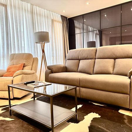 Small Lux Beachcity Close To The River,Metro And Parking Bilbao Buitenkant foto